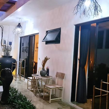 King'S Home Villa Bantul Bagian luar foto